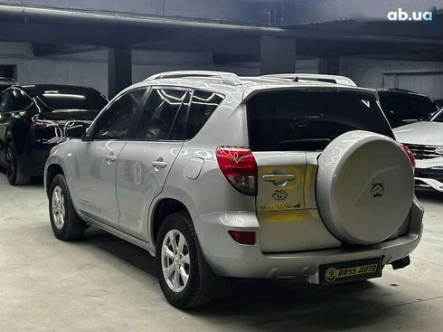 Toyota RAV4 2007 - фото 4