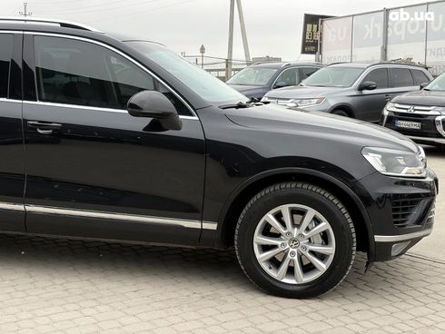 Volkswagen Touareg 2015 черный - фото 4