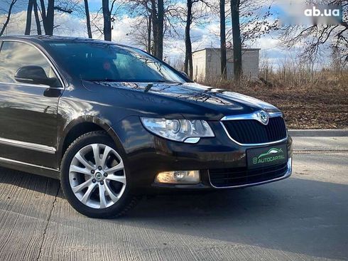 Skoda Superb 2012 - фото 7