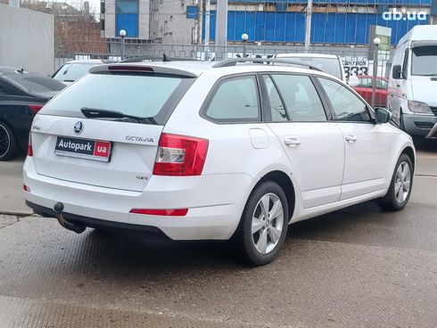 Skoda Octavia 2014 белый - фото 25