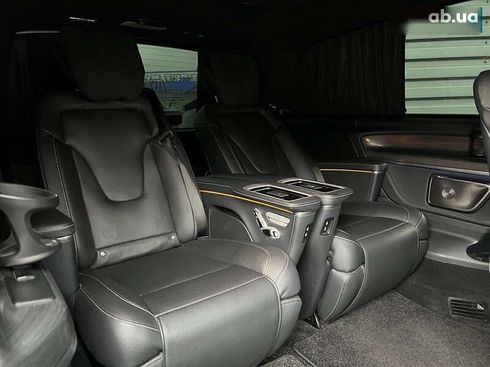 Mercedes-Benz V-Класс 2024 - фото 30