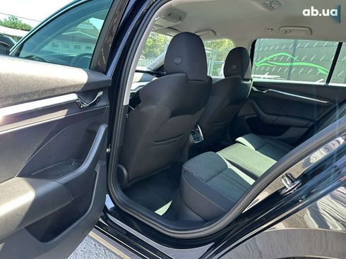 Skoda Octavia 2020 - фото 14