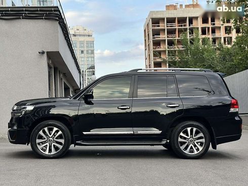 Toyota Land Cruiser 2017 - фото 23
