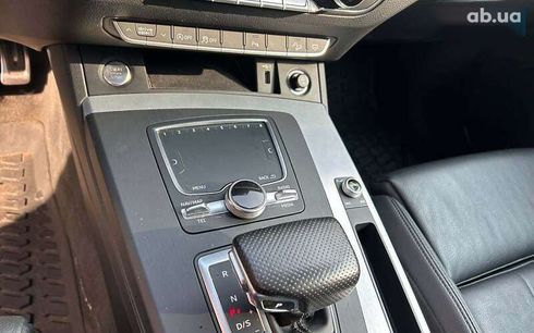 Audi Q5 2017 - фото 14