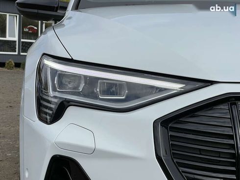 Audi E-Tron 2022 - фото 17