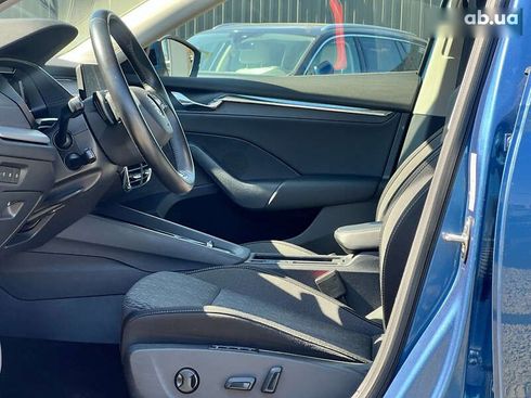 Skoda Octavia 2021 - фото 29