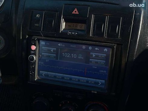 Hyundai Tiburon 2002 - фото 11