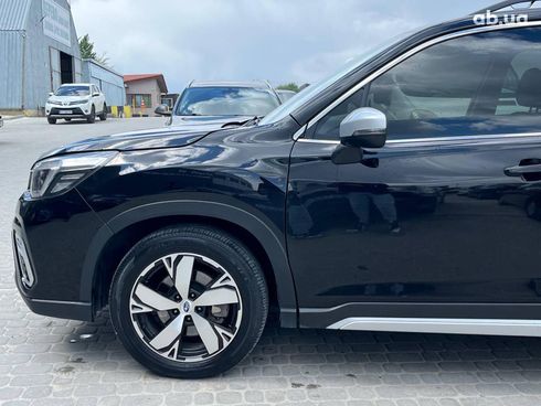 Subaru Forester 2019 черный - фото 4