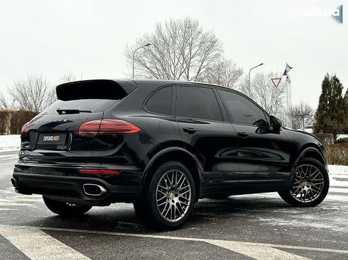 Porsche Cayenne 2016 - фото 19