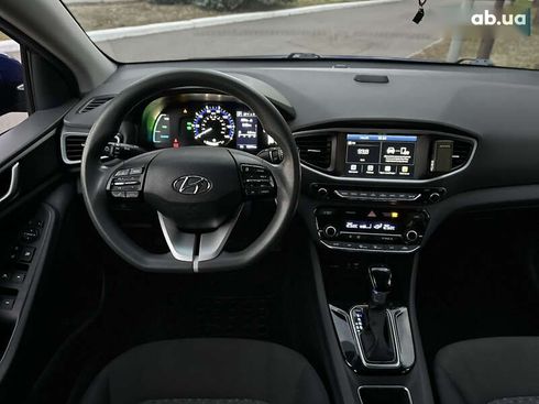 Hyundai Ioniq 2019 - фото 27