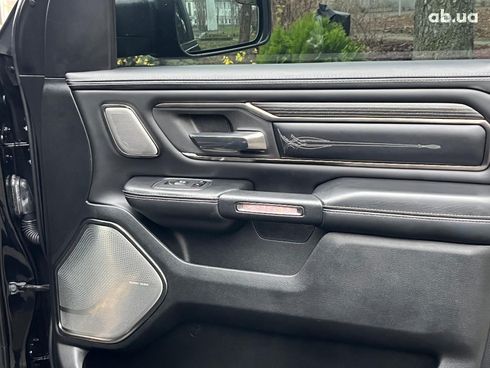 Dodge Ram 2021 черный - фото 36
