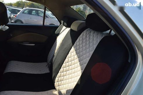 Toyota Yaris 2007 - фото 11