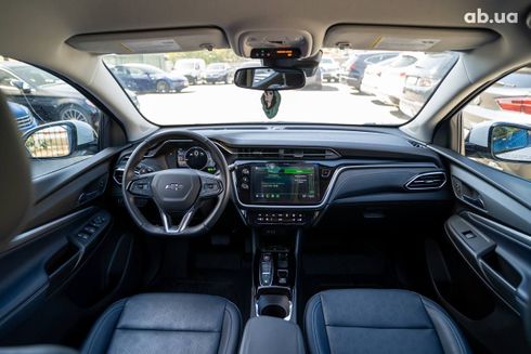Chevrolet Bolt 2021 - фото 7