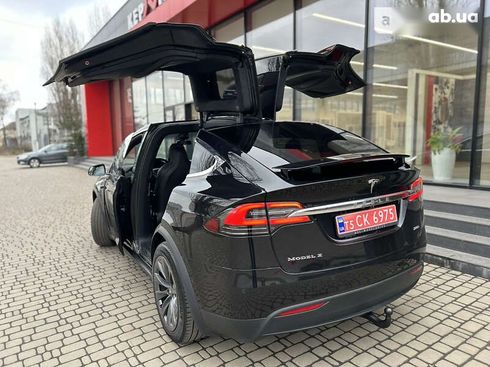 Tesla Model X 2018 - фото 16