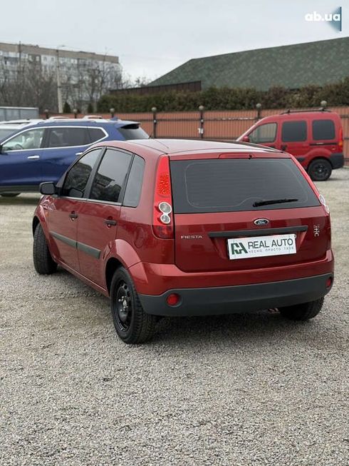 Ford Fiesta 2008 - фото 2
