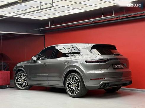 Porsche Cayenne 2019 - фото 23
