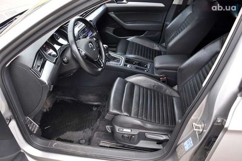 Volkswagen Passat 2015 - фото 15