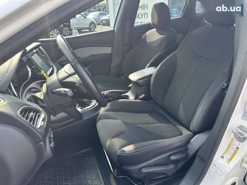 Dodge Dart 2015 - фото 16