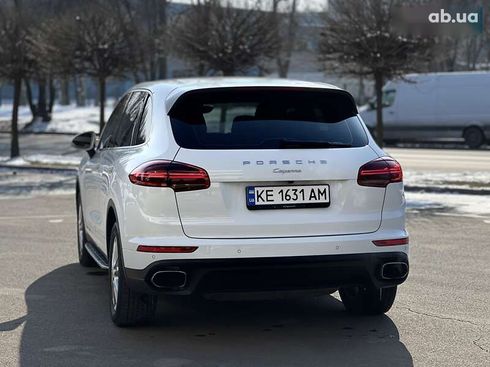 Porsche Cayenne 2016 - фото 29