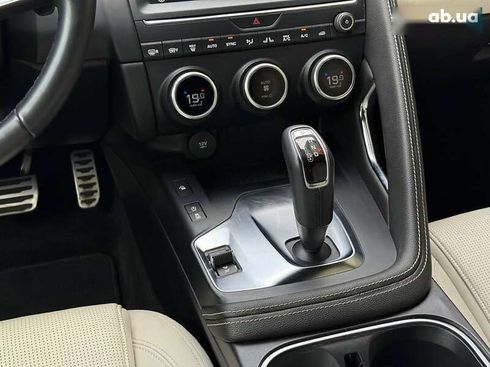 Jaguar E-Pace 2019 - фото 29