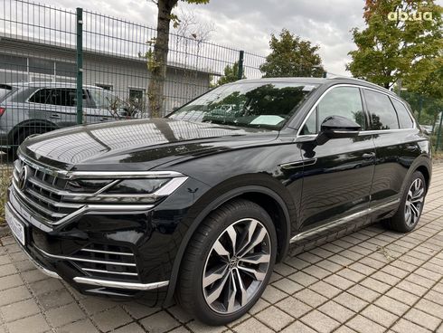 Volkswagen Touareg R 2023 - фото 14