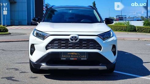 Toyota RAV4 2019 - фото 2