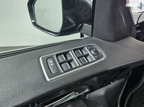 Jaguar F-Pace 2017 - фото 29