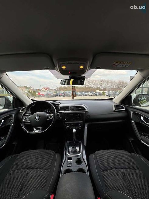 Renault Kadjar 2018 - фото 19