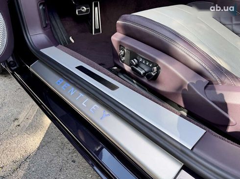 Bentley Continental GT 2022 - фото 27