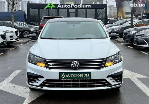 Volkswagen Passat 2018 - фото 4