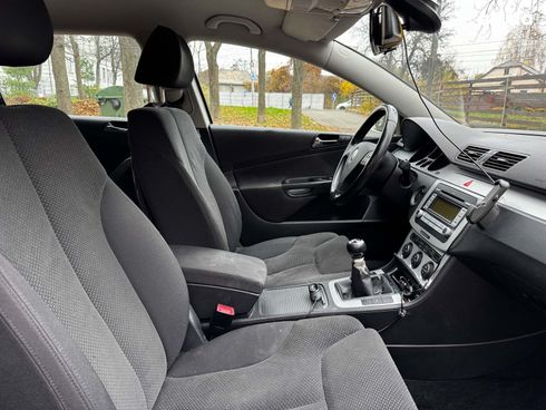 Volkswagen passat b6 2007 серый - фото 47