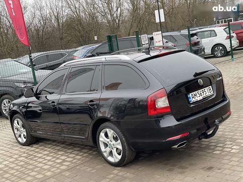 Skoda Octavia 2011 - фото 21