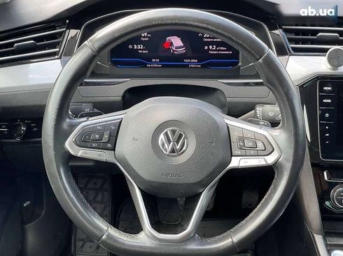 Volkswagen Passat 2019 - фото 23
