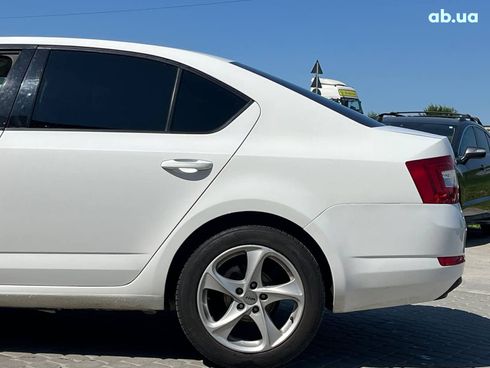 Skoda Octavia 2015 белый - фото 31