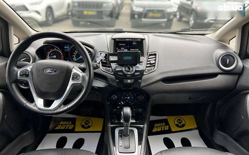Ford Fiesta 2013 - фото 20