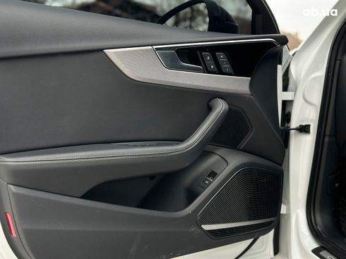 Audi A4 2022 белый - фото 33