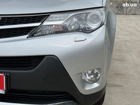 Toyota RAV4 2013 серый - фото 9