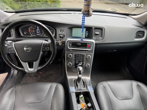 Volvo S60 2014 синий - фото 16