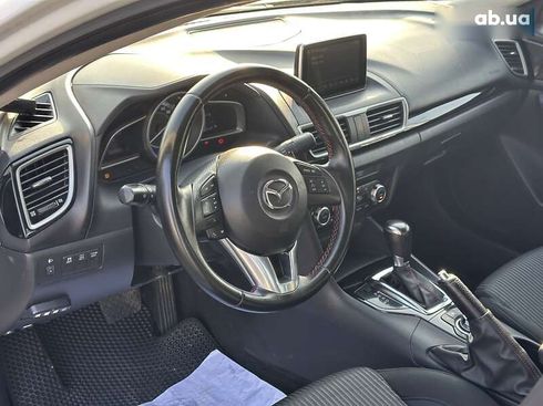 Mazda 3 2015 - фото 17