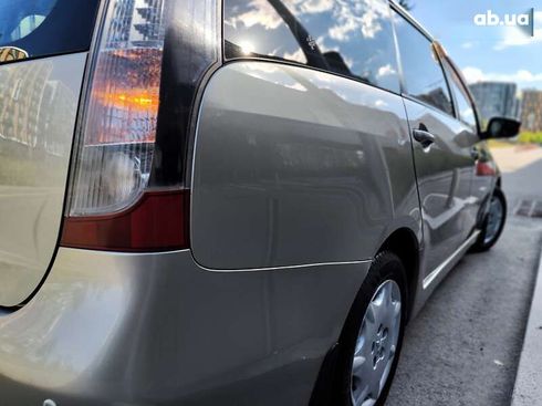 Mitsubishi Grandis 2007 - фото 15