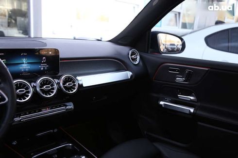 Mercedes-Benz GLB-Класс 2021 - фото 15