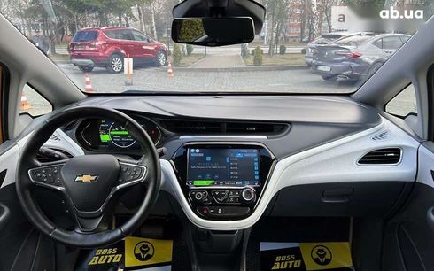 Chevrolet Bolt 2017 - фото 18