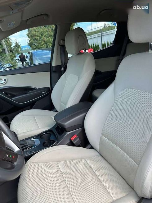 Hyundai Santa Fe 2017 - фото 10