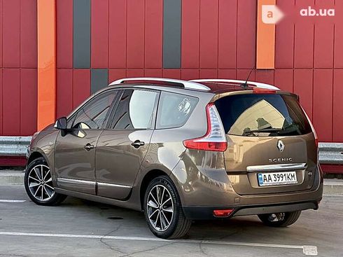 Renault Scenic 2012 - фото 13