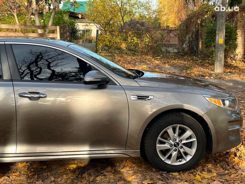 Kia Optima 2017 серый - фото 14