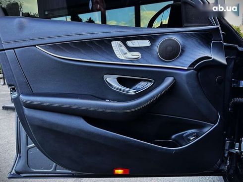 Mercedes-Benz E-Класс 2020 - фото 20