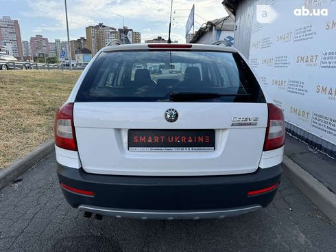 Skoda Octavia 2012 - фото 20