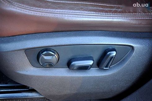 Volkswagen Touareg 2011 - фото 20