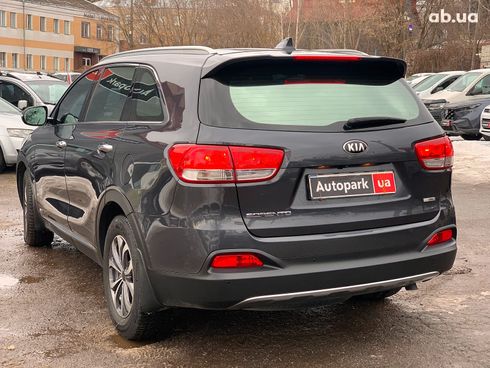 Kia Sorento 2016 серый - фото 9