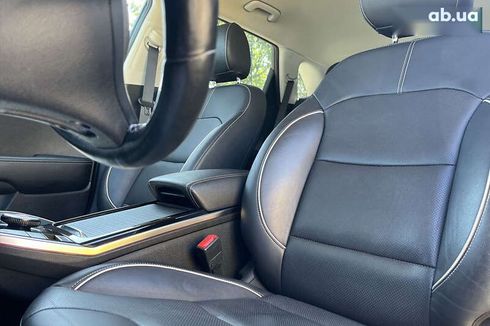 Kia Niro 2019 - фото 11